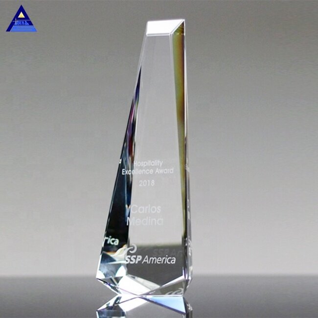 OEM Engraved Clear Gem Crystal Trophy for Corporate Business Awards