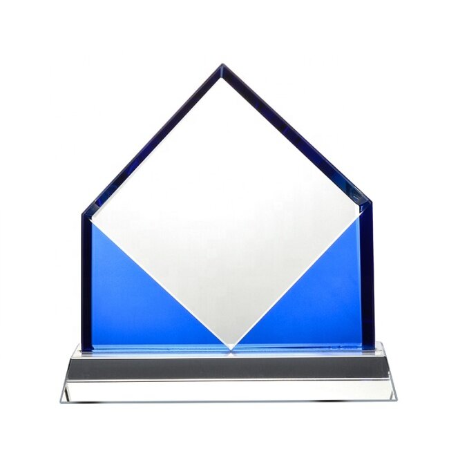Wholesale Cutting Edge Diamond Unique Shape Elegant Crystal Trophy With Base