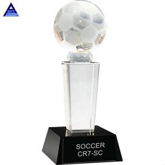 Trofeo de fútbol de cristal con grabado de logotipo de diseño personalizado de alta calidad 2020