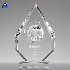 Premios globales de cristal grabado personalizado para recuerdos de empleados exitosos