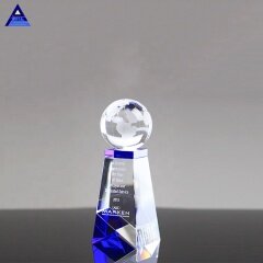 Trofeo de planeta de cristal grabado con globo para regalos de mesa de negocios