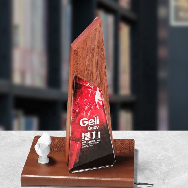 New Design Crystal Wooden Award Trophy For Personal Ice Peak Obelisk Crystal Trophy