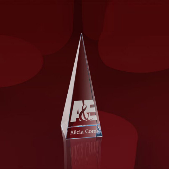 Custom Business Award Faceted Transparent K9 Crystal Mountain Trophy For Excellent Employee